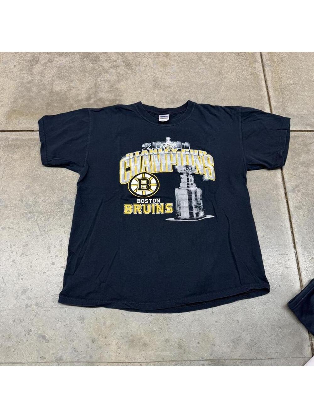 vintage boston bruins stanley cup champions black shirt size large